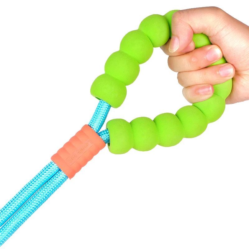 Comfortable Dog Traction Leash – Your Perfect Companion for Safe and Secure Walks